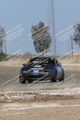 media/May-01-2022-CalClub SCCA (Sun) [[03a481c204]]/Group 5/Qualifying (I5)/